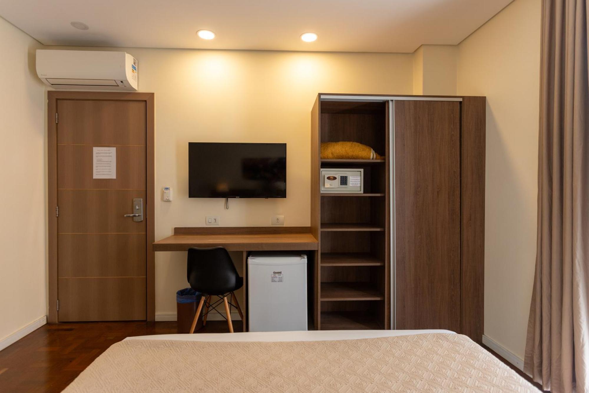 Hotel Amalia São Paulo Luaran gambar