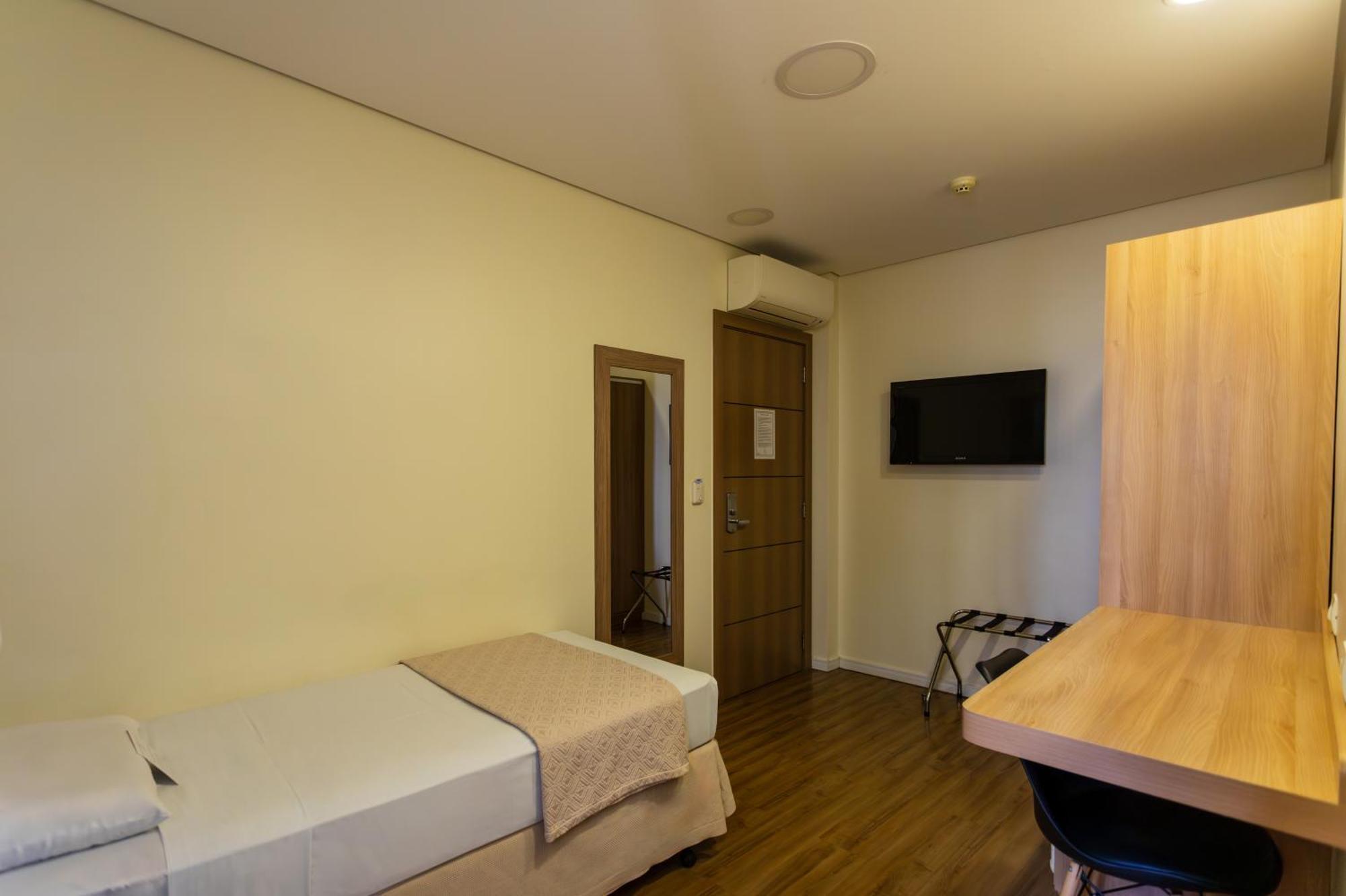 Hotel Amalia São Paulo Luaran gambar