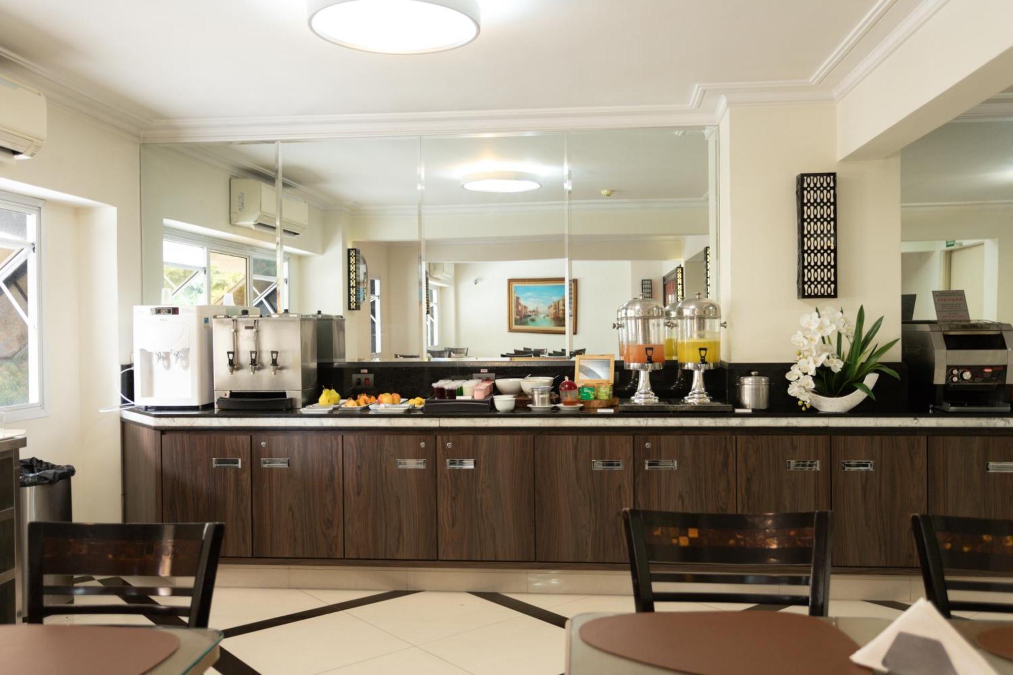 Hotel Amalia São Paulo Luaran gambar
