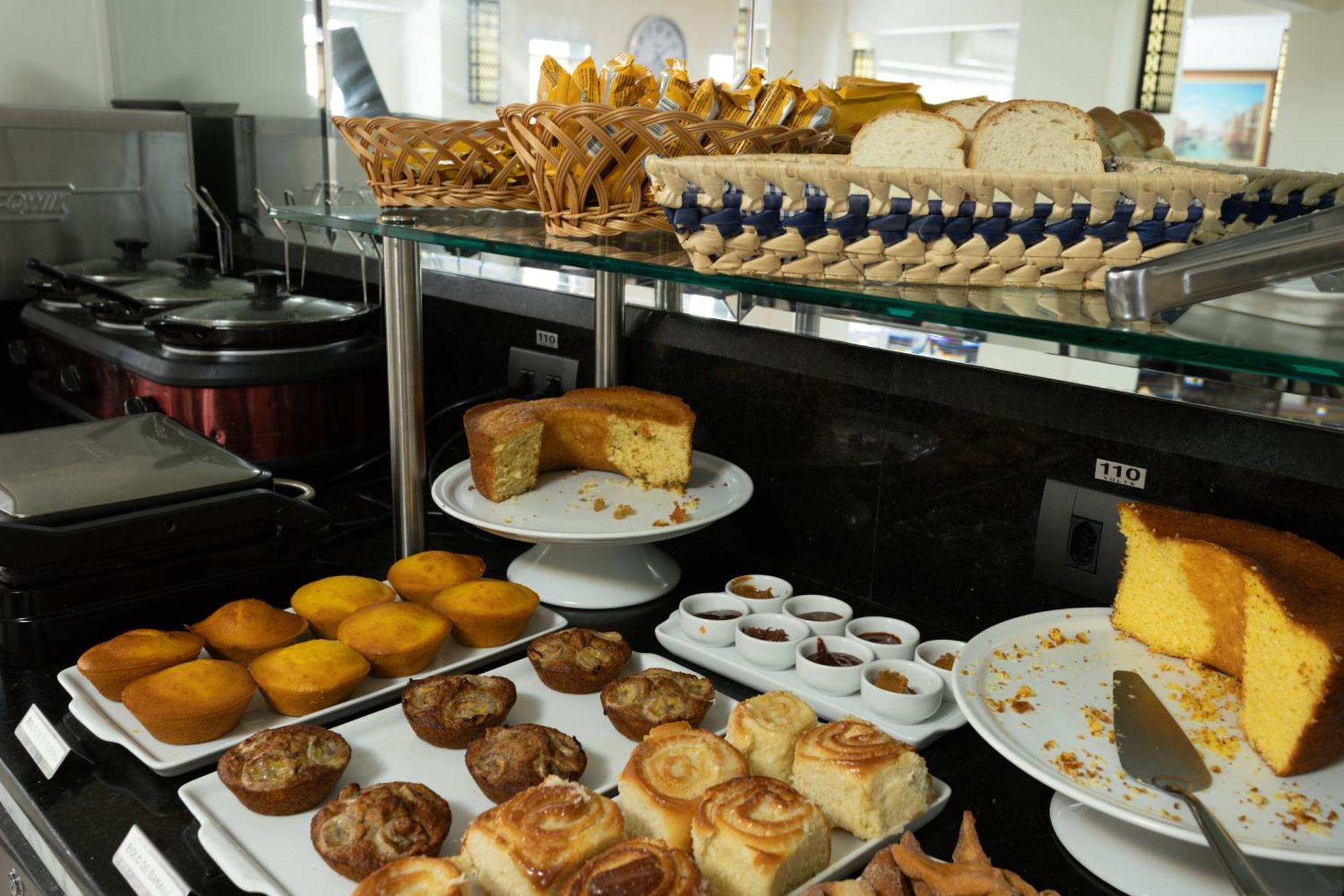 Hotel Amalia São Paulo Luaran gambar
