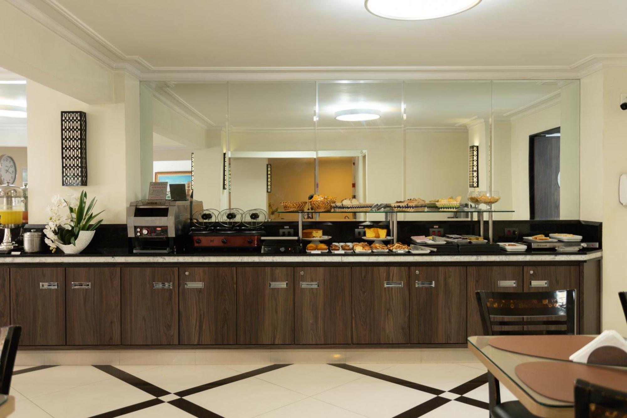 Hotel Amalia São Paulo Luaran gambar