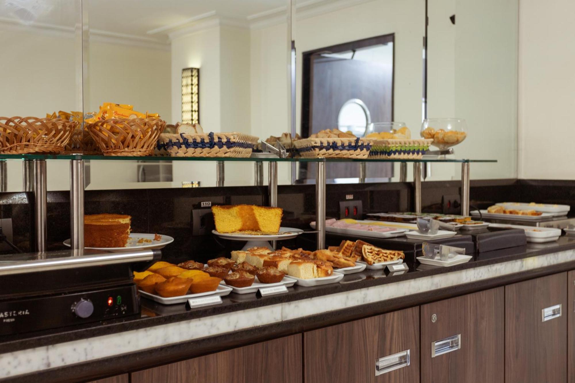 Hotel Amalia São Paulo Luaran gambar